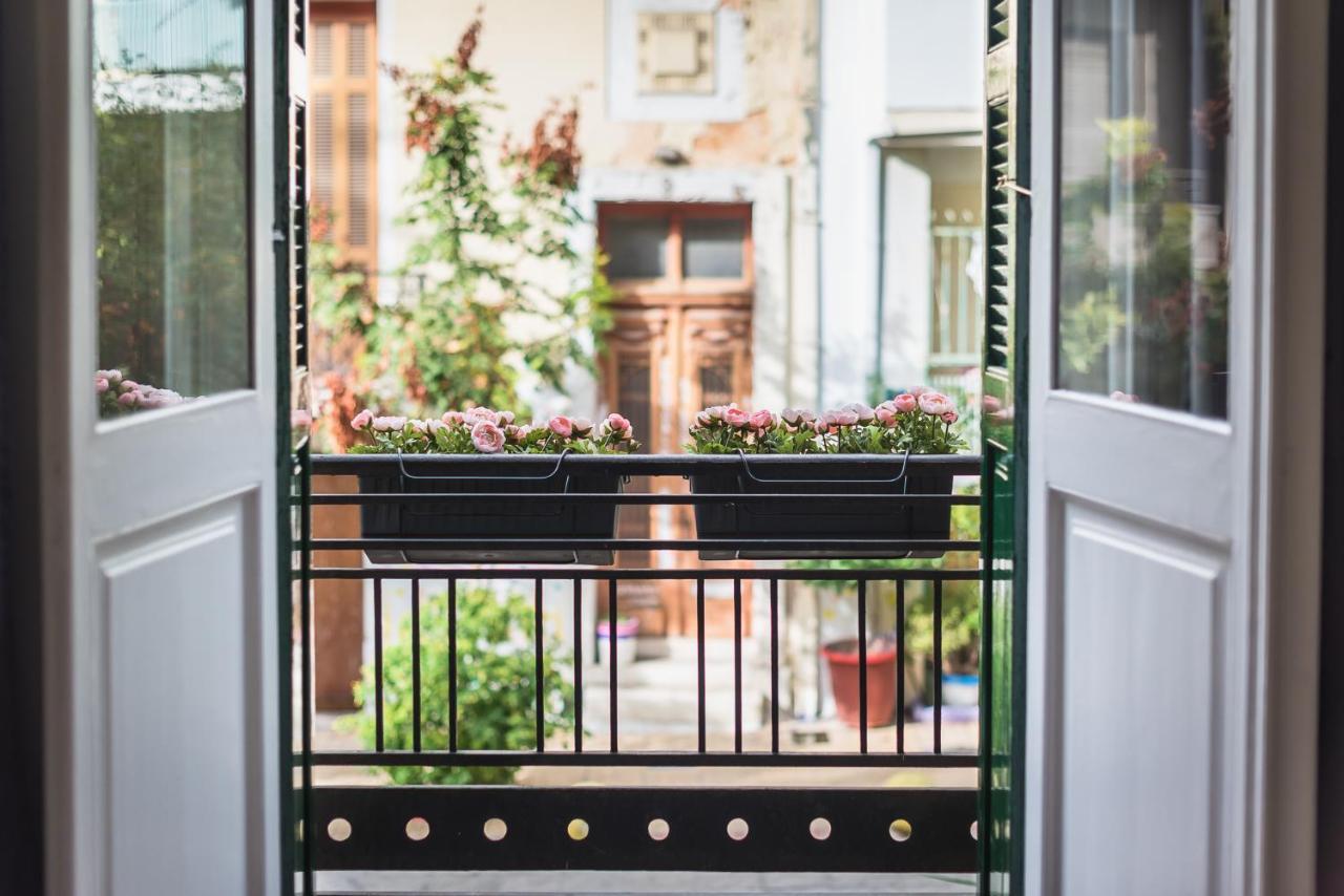 Apartament Mavrogenous - The Mansion Ateny Zewnętrze zdjęcie